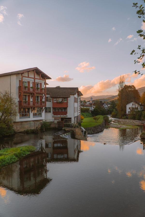 Hotel Itzalpea Saint-Jean-Pied-de-Port Exterior photo